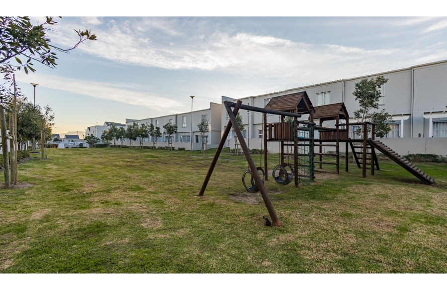 2 Bedroom Property for Sale in Haasendal Western Cape
